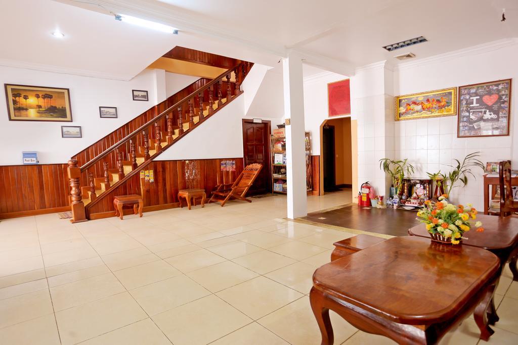 Hang Tep Hostel Сиемрип Экстерьер фото