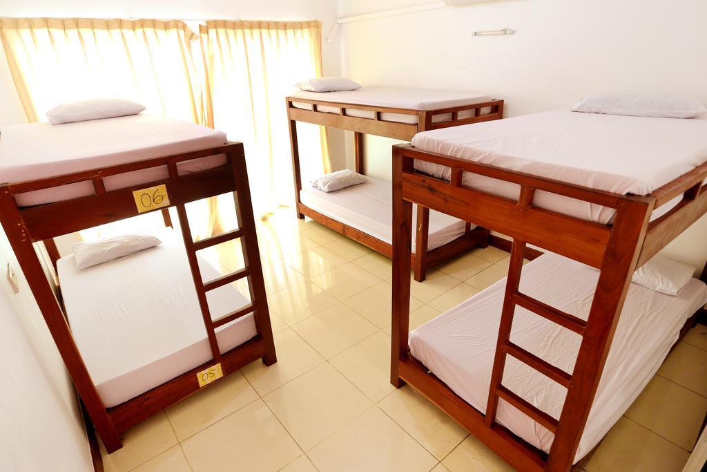 Hang Tep Hostel Сиемрип Экстерьер фото